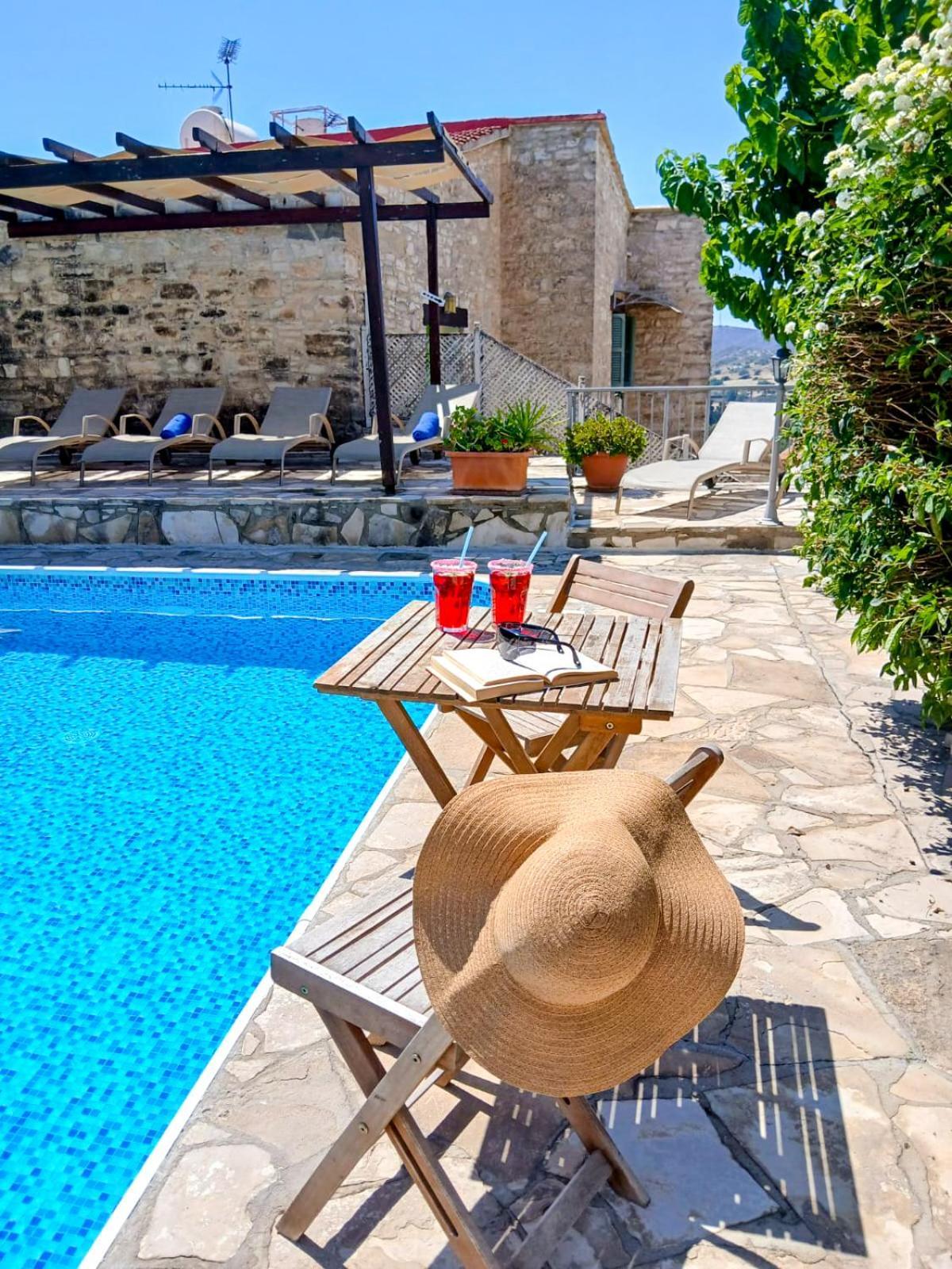 Апартаменты Athena'S Pool Oasis Скарину Экстерьер фото
